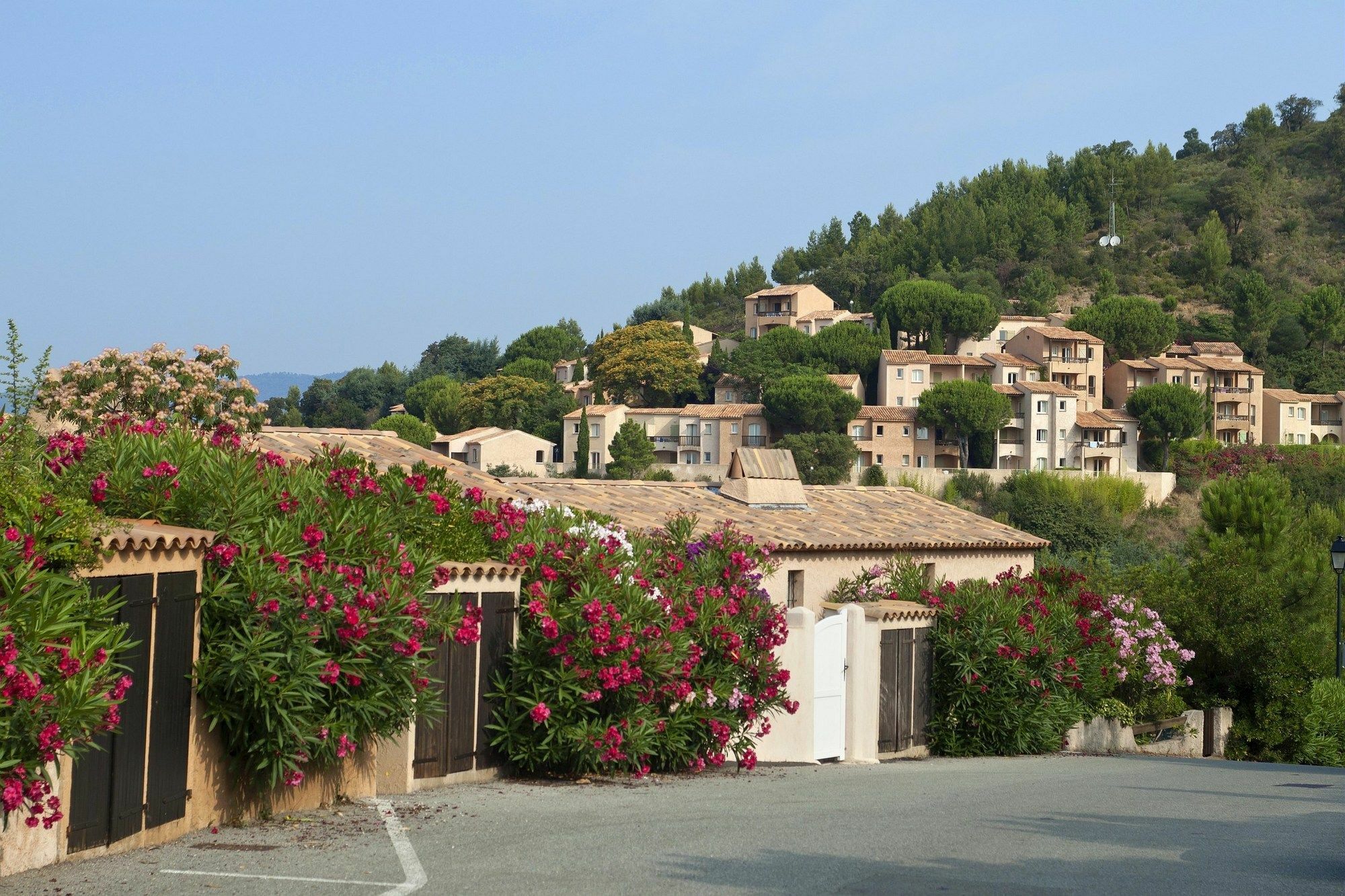 Residence Pierre & Vacances Les Terrasses Des Issambres Les Issambres Exterior photo